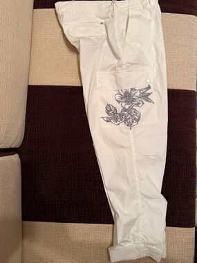 Mason White Straight-Leg Cargo Pants with Floral Beads print